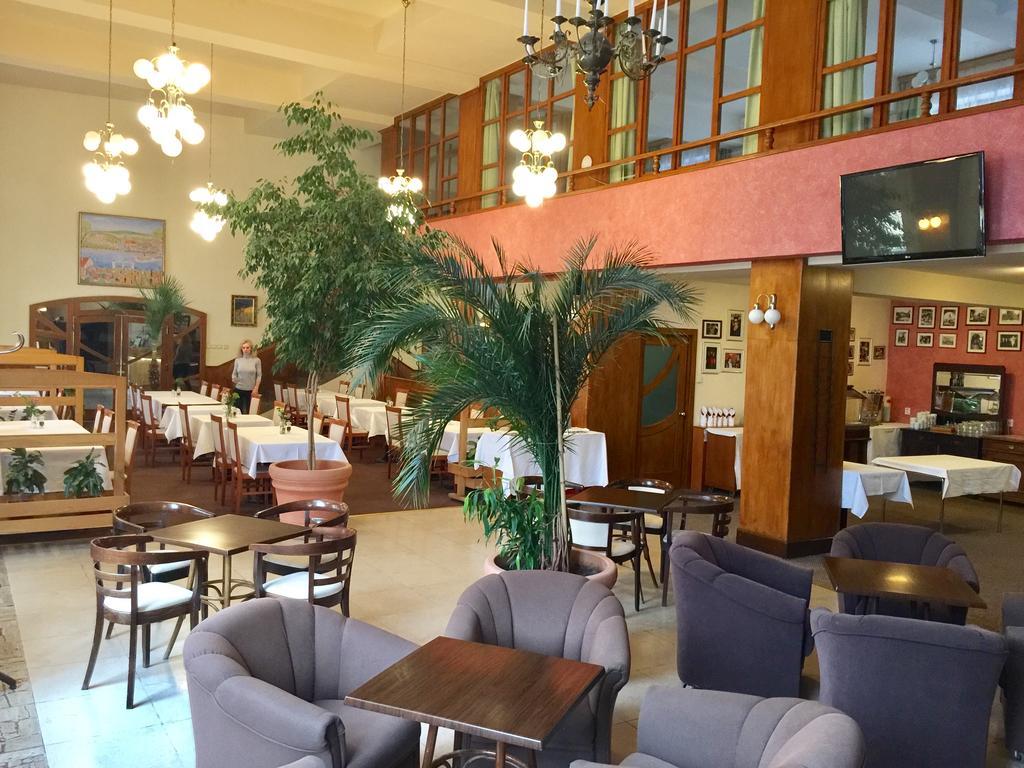 Hotel&Penzión Grand Matej Banská Štiavnica Exterior foto
