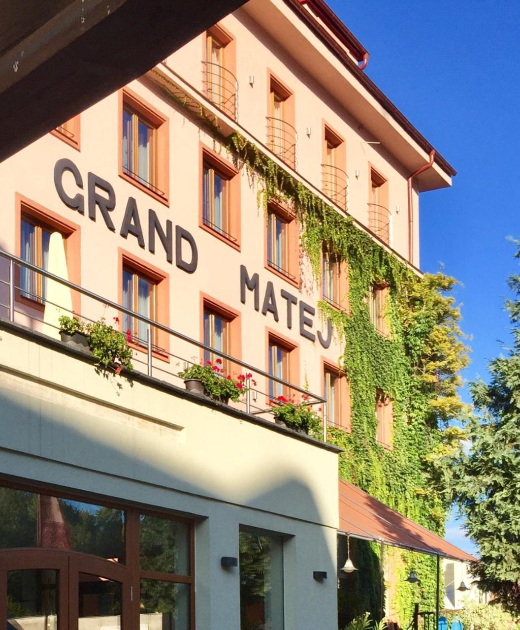 Hotel&Penzión Grand Matej Banská Štiavnica Exterior foto